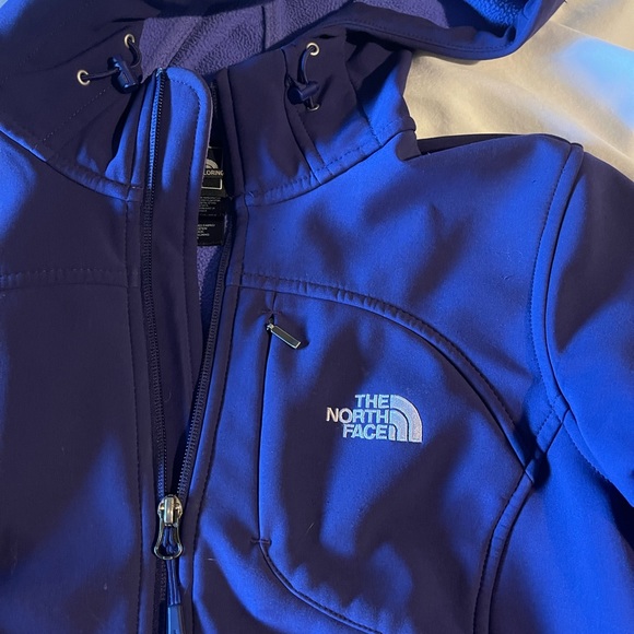 North Face jacket - Picture 3 of 5